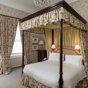 Four Poster Suite